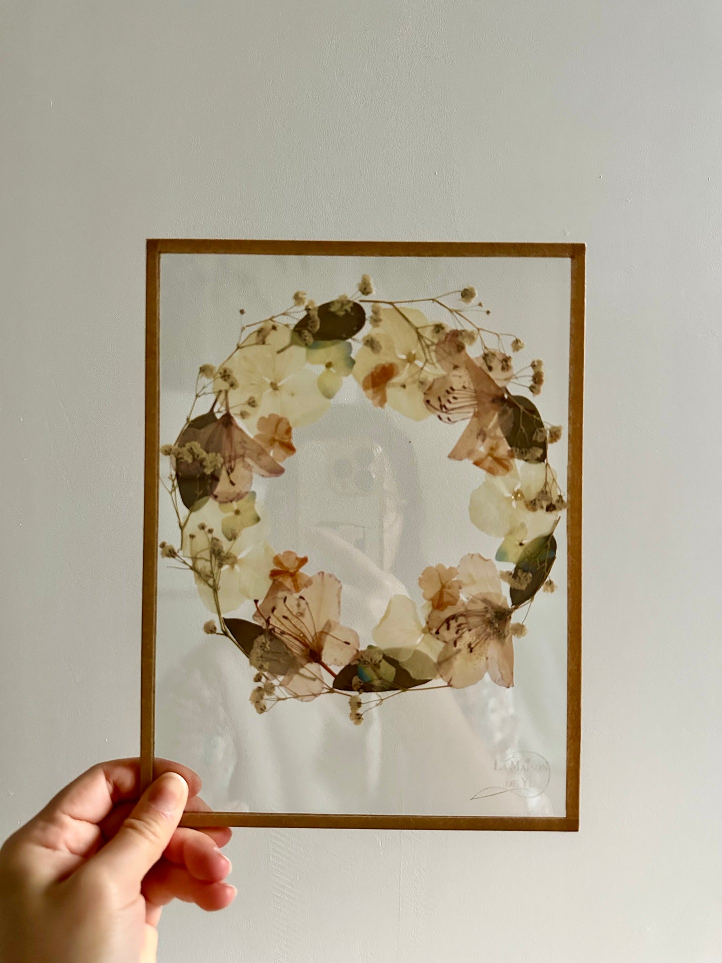 Flower Crown - Minimalist Herbarium No. 27 - 18x24 cm